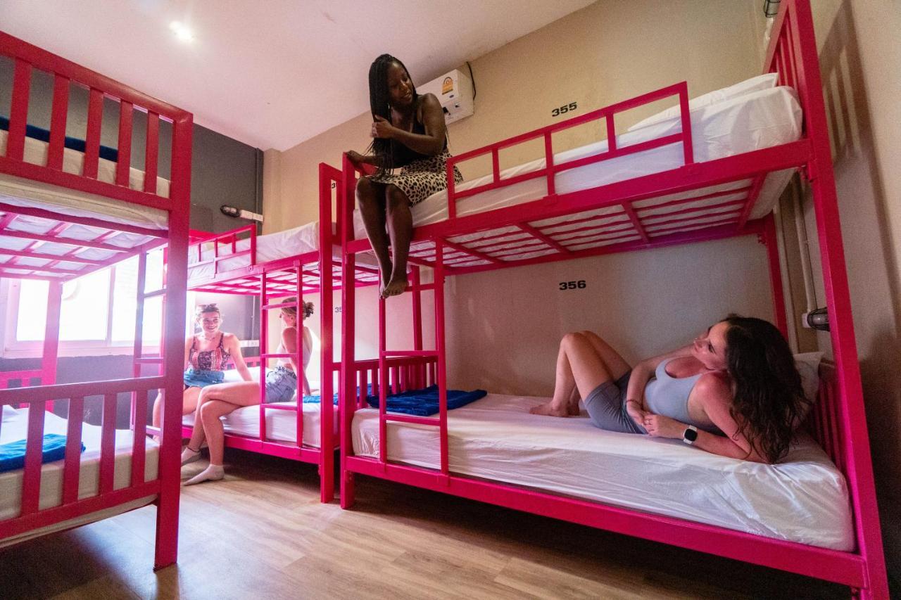 Slumber Party Bangkok Khaosan Vandrarhem Exteriör bild